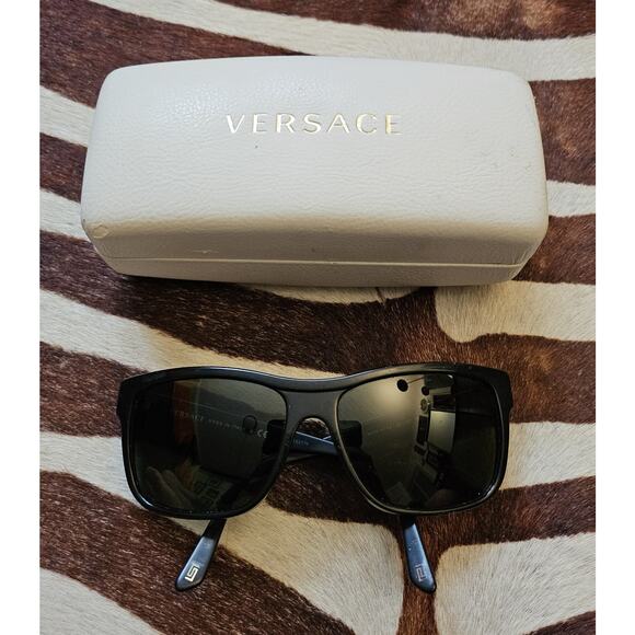 Versace MOD 4179 Black Square Sunglasses 140 Italy - Picture 1 of 10